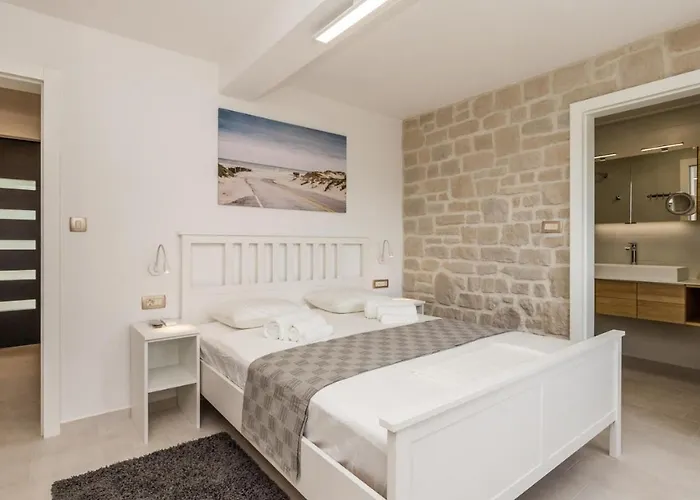 Villa Sunrise *